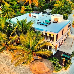 Casa Pronoia Mahahual